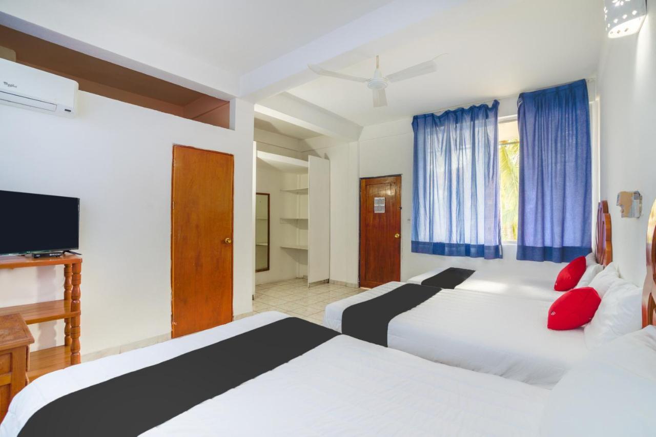 Hotel Adelita Zihuatanejo Esterno foto